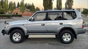 car hire Uganda